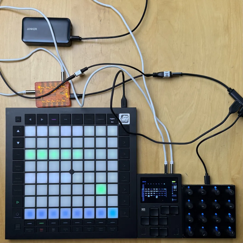 Launchpar Pro and Intech PO16 via USB handled by RK06